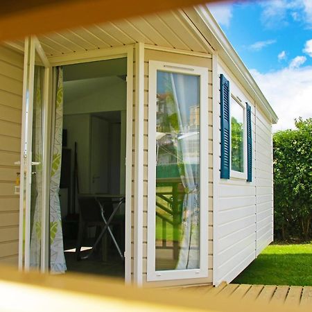 Camping Las Gaviotas Naveces 外观 照片