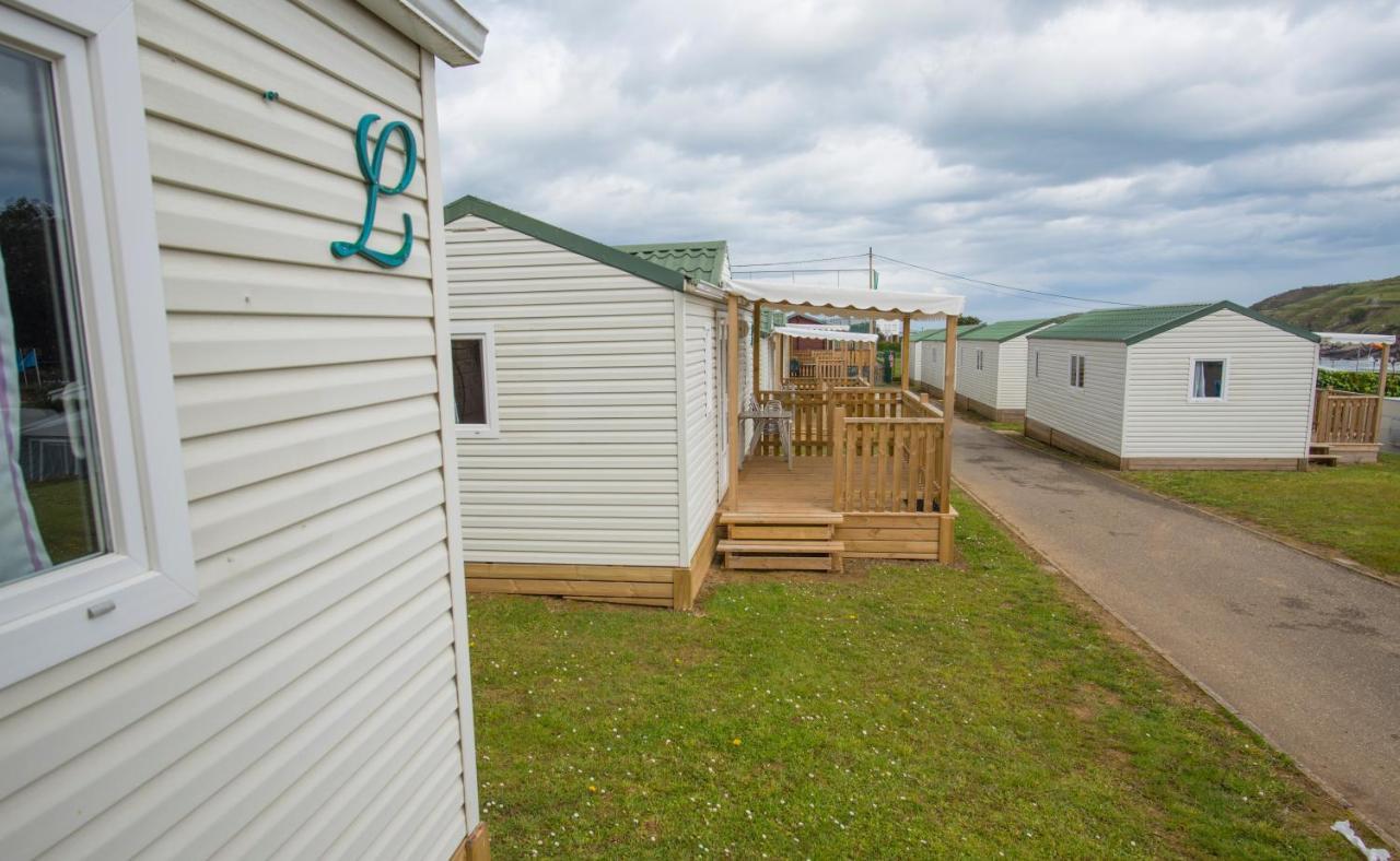 Camping Las Gaviotas Naveces 外观 照片