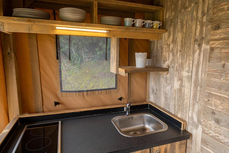 Camping Las Gaviotas Naveces 外观 照片
