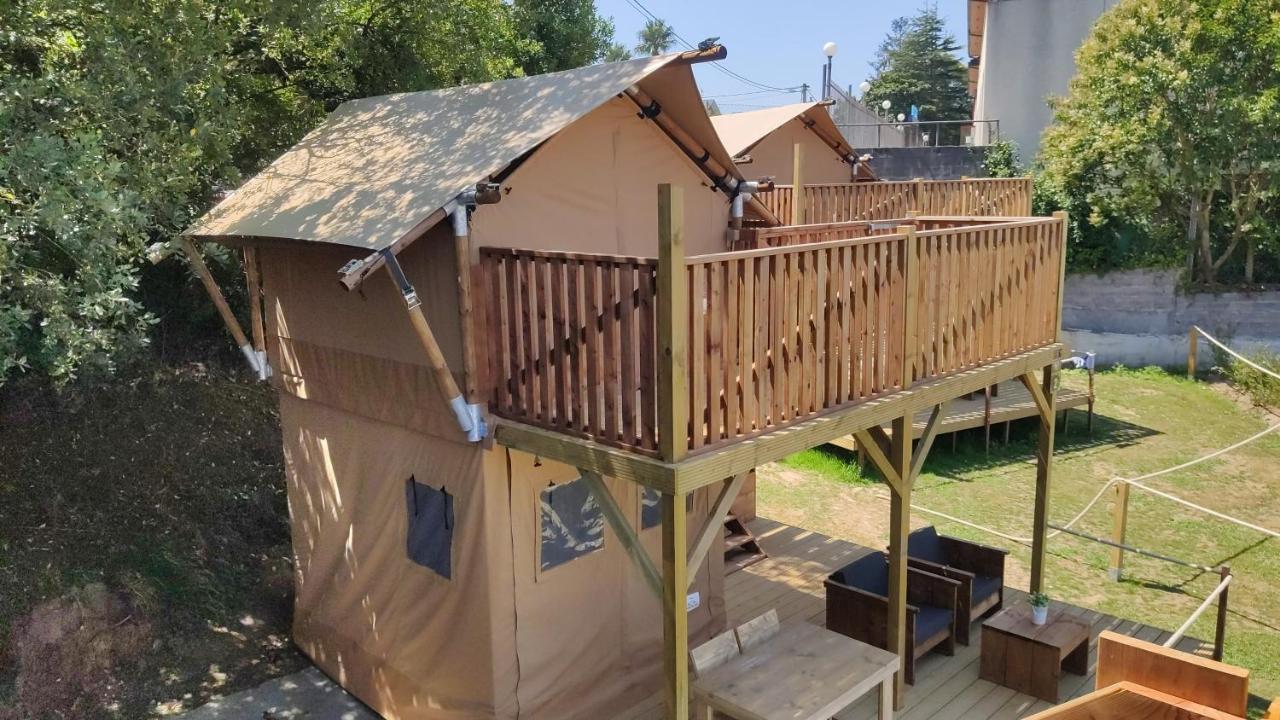 Camping Las Gaviotas Naveces 外观 照片