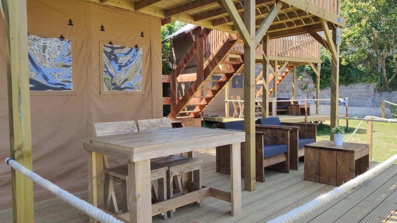 Camping Las Gaviotas Naveces 外观 照片